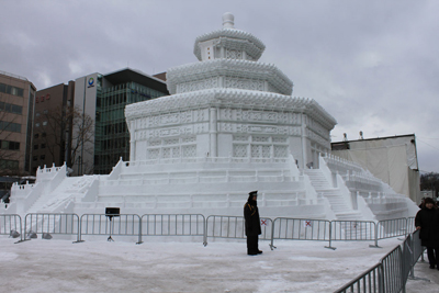 雪像完成